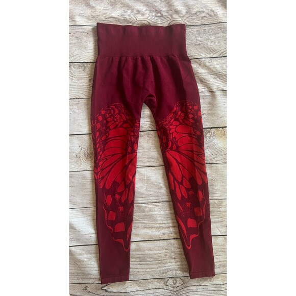 Fabletics High-Waisted Seamless Compression 7/8 Leggings Burgundy Butterfly Sz S - Picture 4 of 8